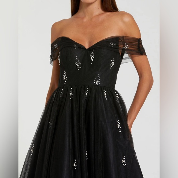 MAC DUGGAL off the shoulder gown women’s size 12 - Picture 3 of 5